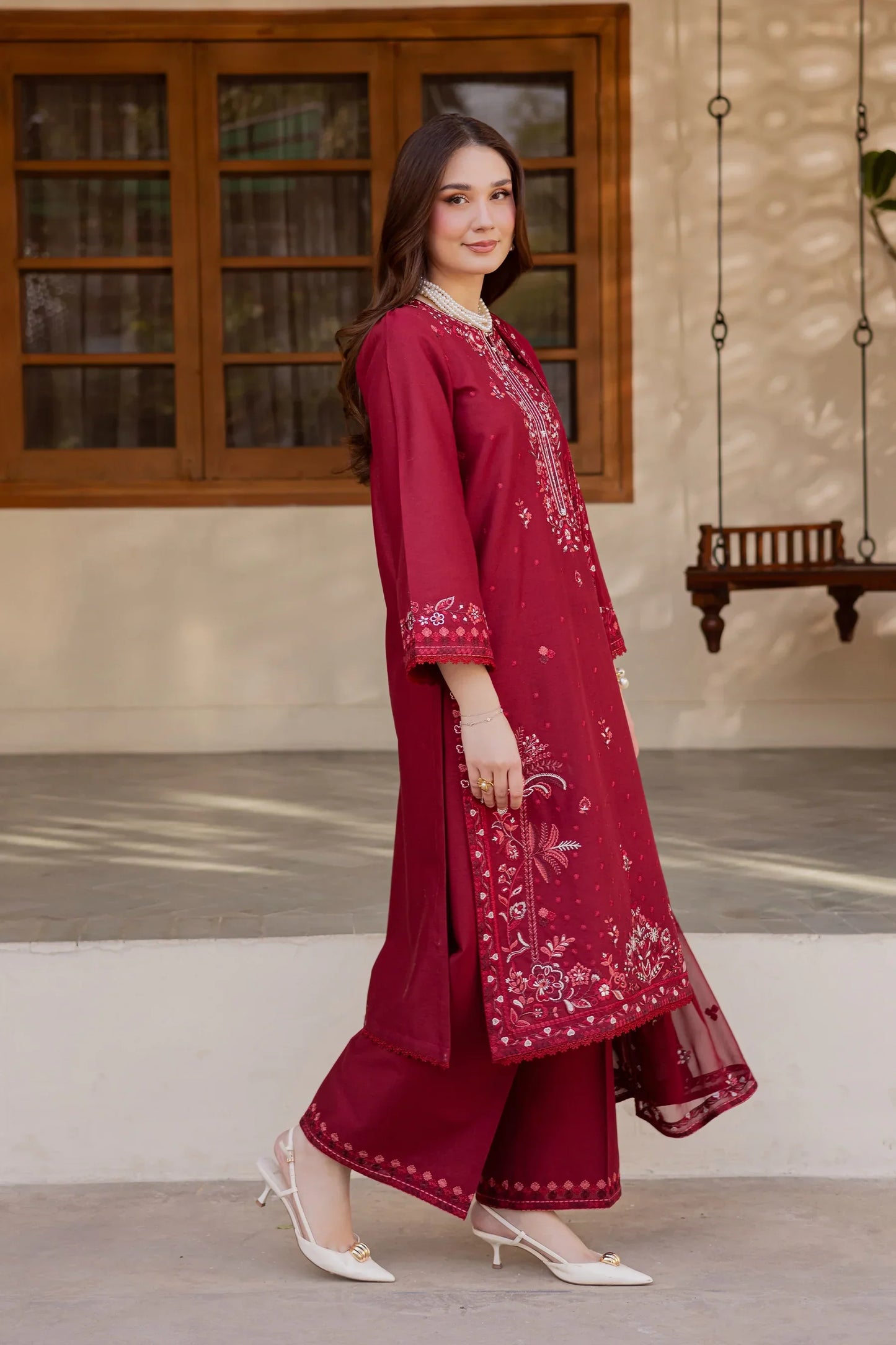 Batik - 3Pc Lawn Embroidered Shirt With Chiffon Embroidered Dupatta And Trouser