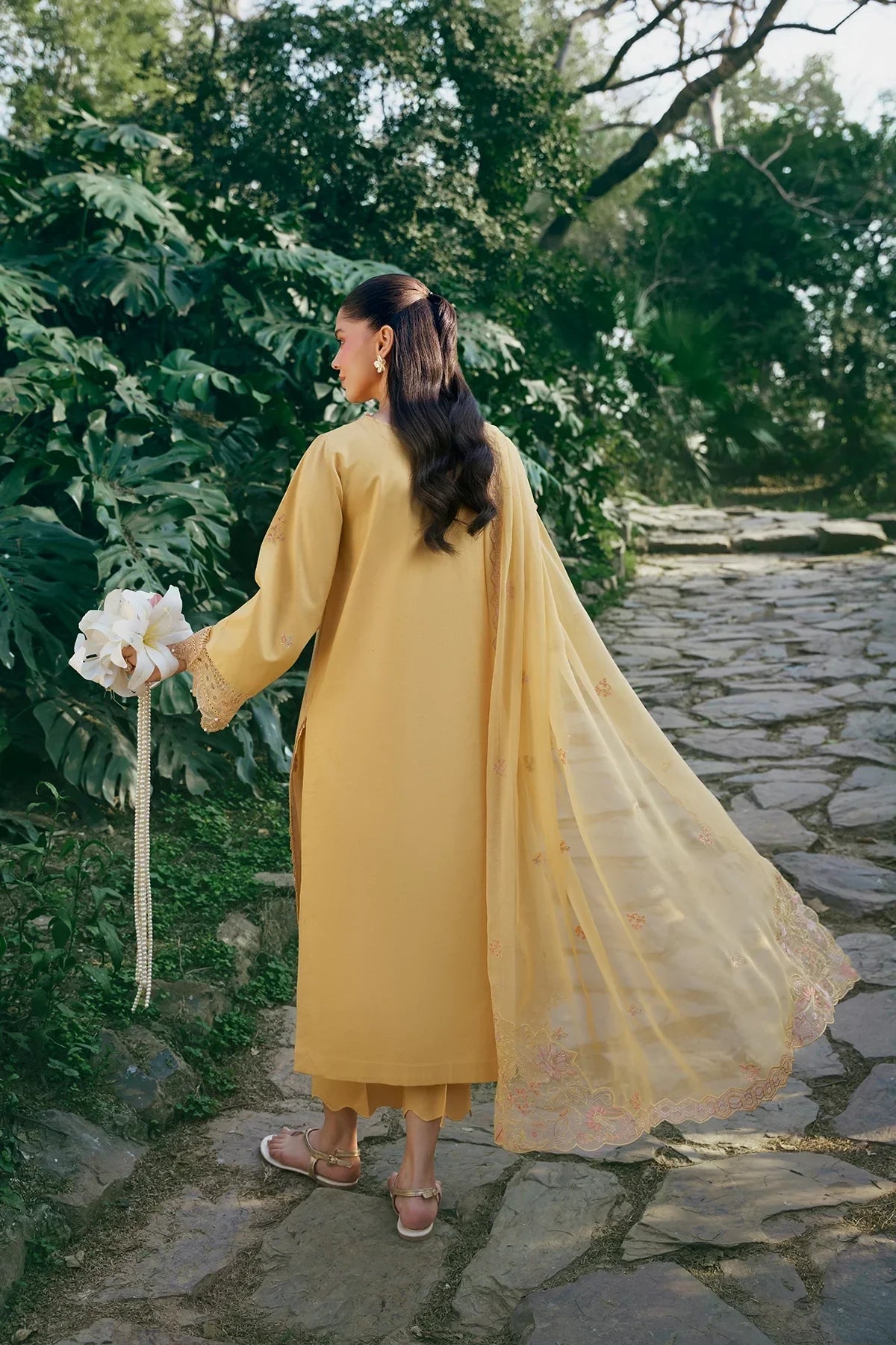 Garnet - 3Pc Lawn Embroidered Shirt With Khaddi Net Embroidered Dupatta And Trouser