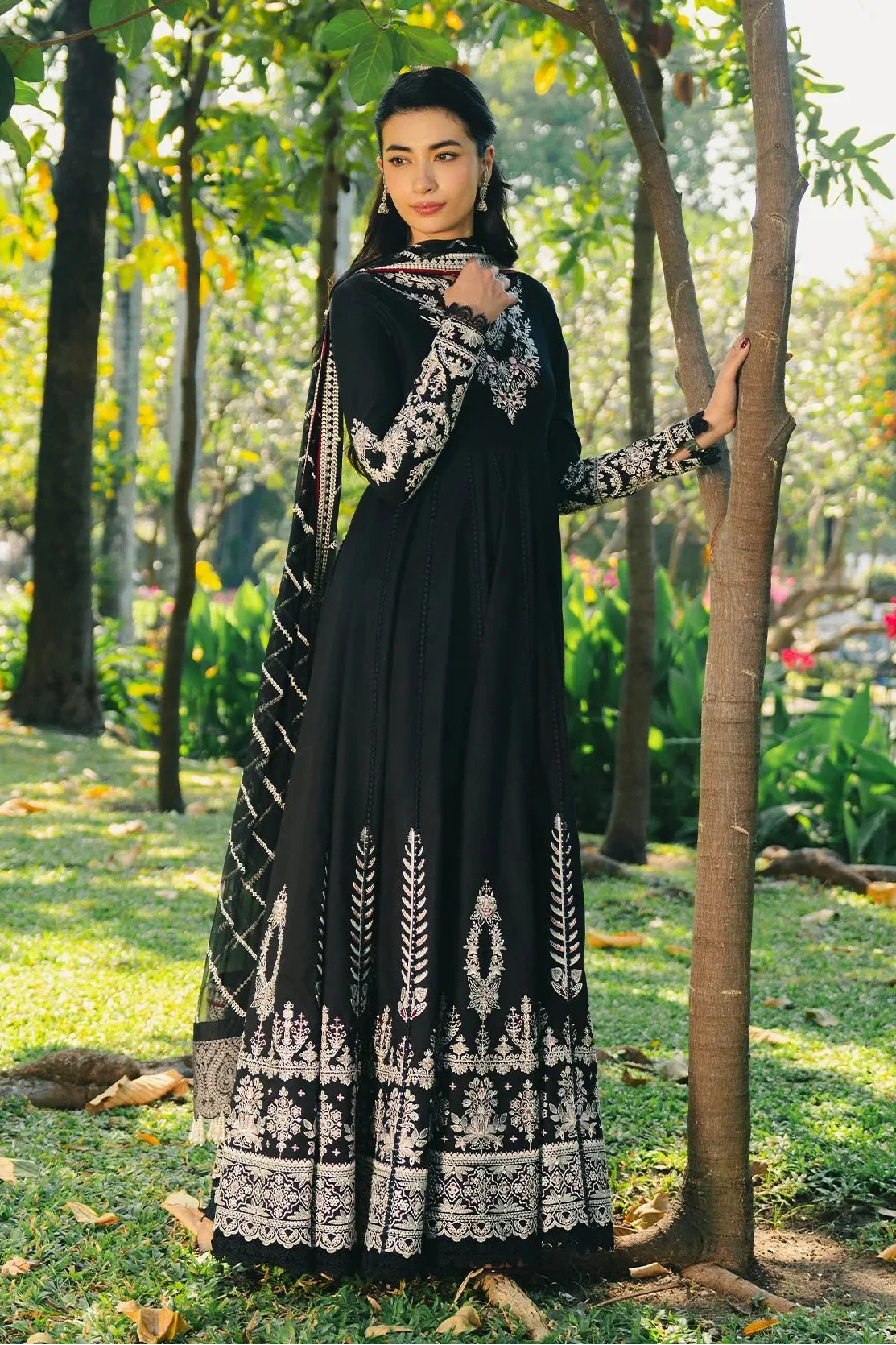 Afrozeh - 3Pc Lawn Embroidered Frock With Chiffon Embroidered Dupatta And Trouser