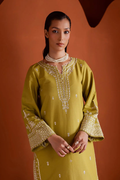 Batik  - 2Pc Lawn Embroidered Shirt And Embroidered Trouser