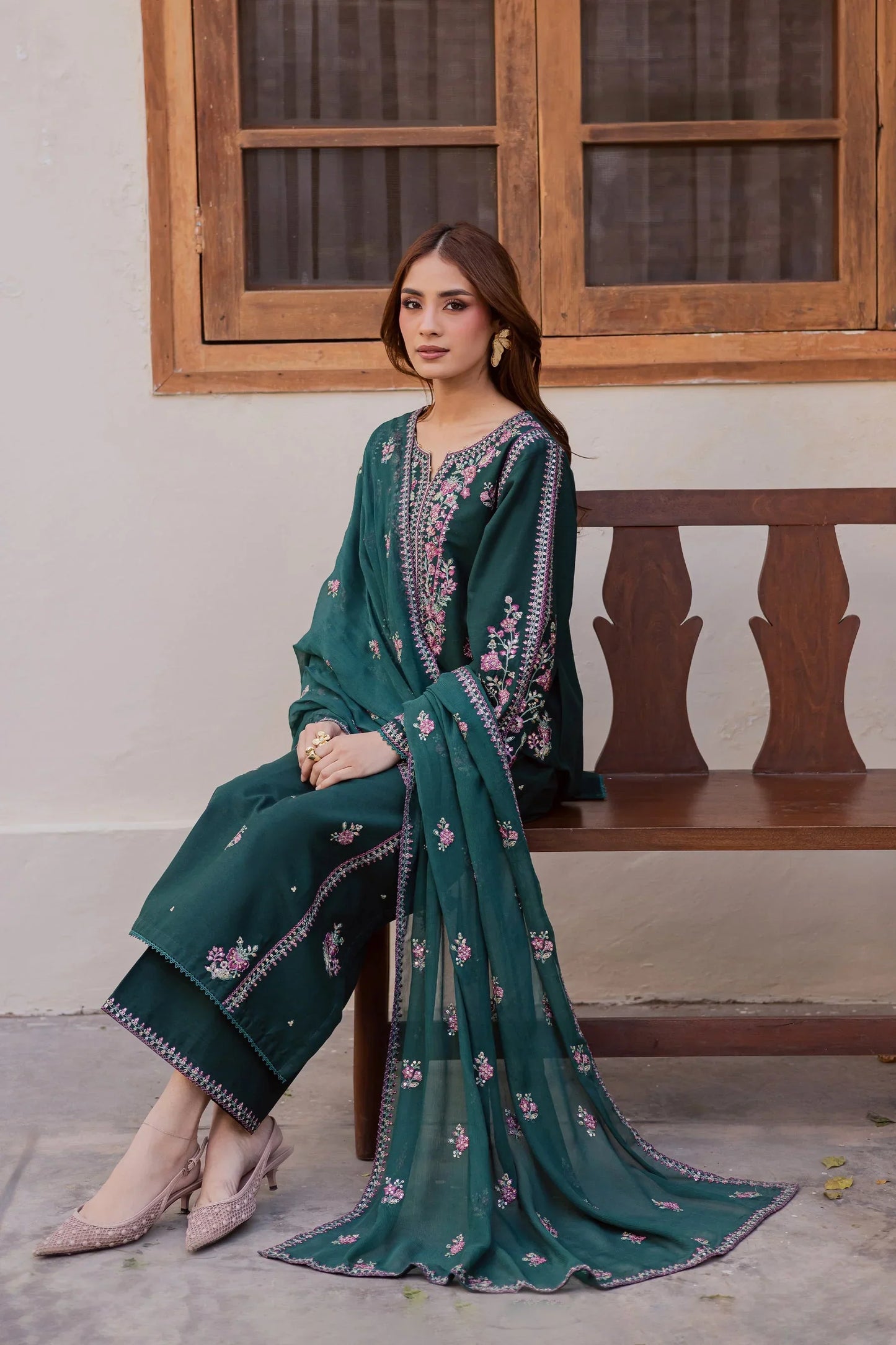 Batik - 3Pc Lawn Embroidered Shirt With Chiffon Embroidered Dupatta And Trouser