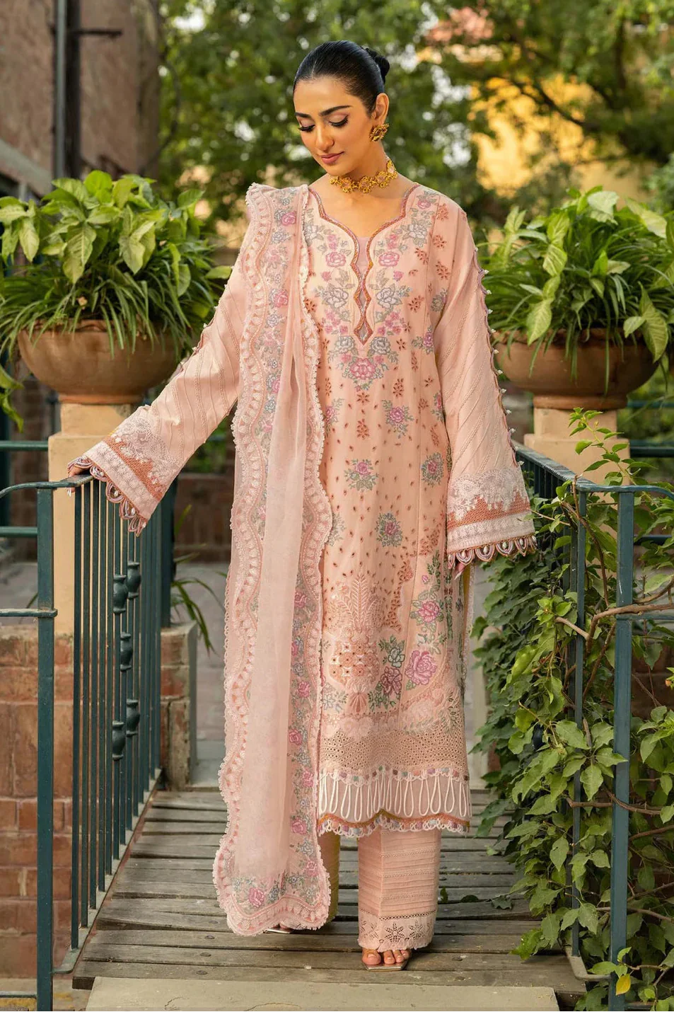 Elaf - 3Pc Lawn Embroidered Shirt With Khaddi Net Embroidered Dupatta And Trouser