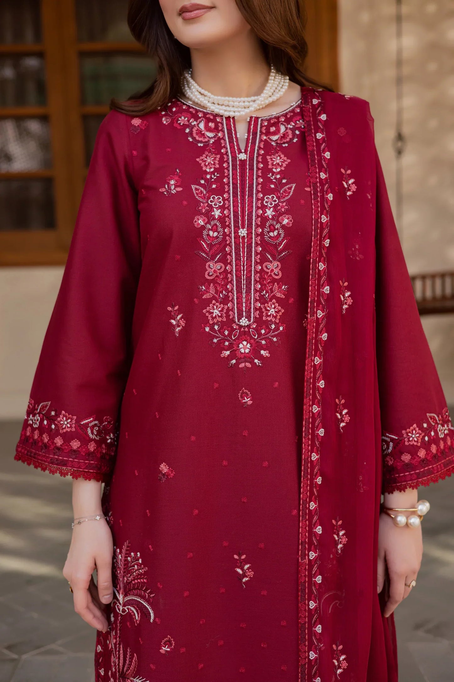 Batik - 3Pc Lawn Embroidered Shirt With Chiffon Embroidered Dupatta And Trouser