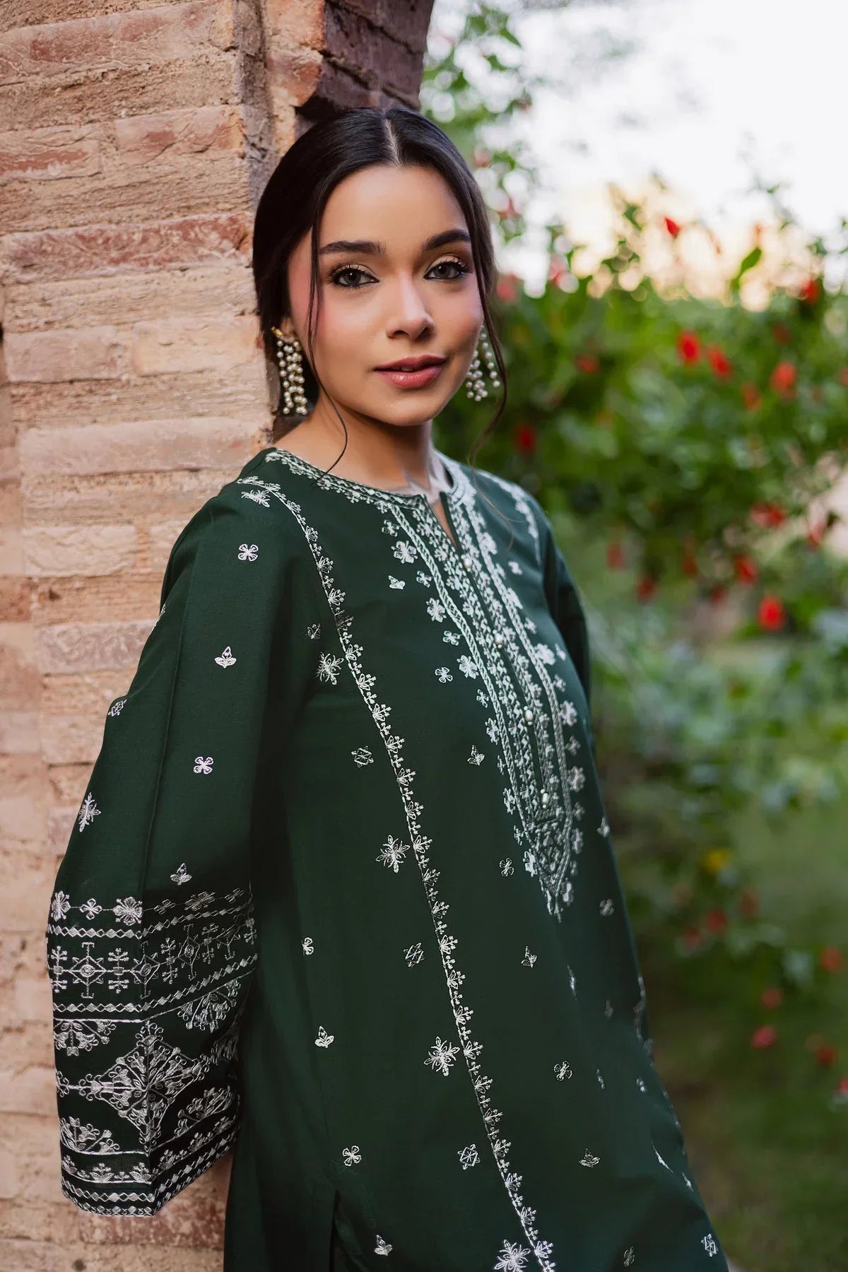 Batik  - 2Pc Lawn Embroidered Shirt And Embroidered Trouser