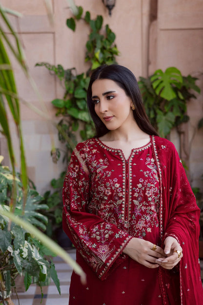 Batik - 3Pc Lawn Embroidered Shirt With Chiffon Embroidered Dupatta And Trouser